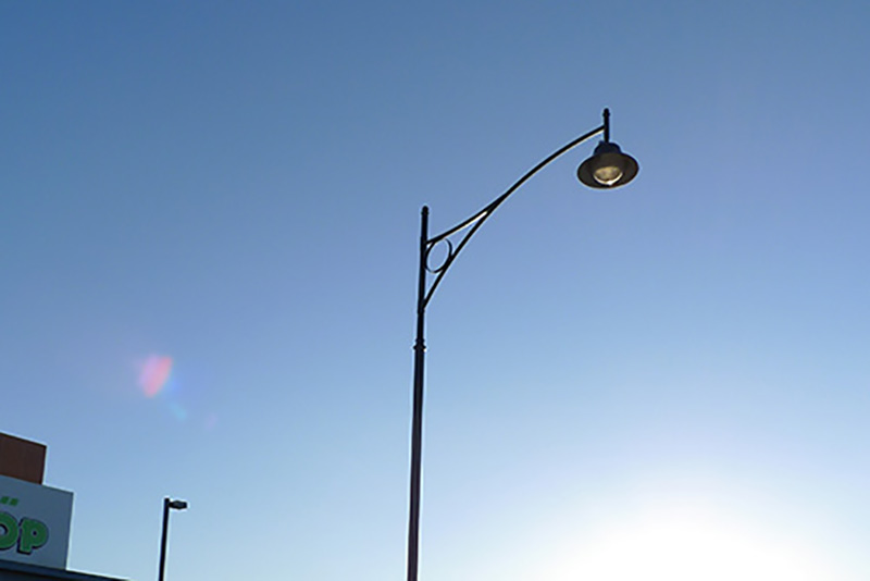 Lighting pole